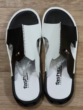 Shein Fashion Men's Two-Tone Black & White Slide Sandals 43(10M)
